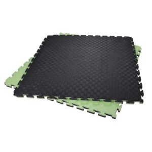 Tapis emboitable.  100*100*2,5 cm